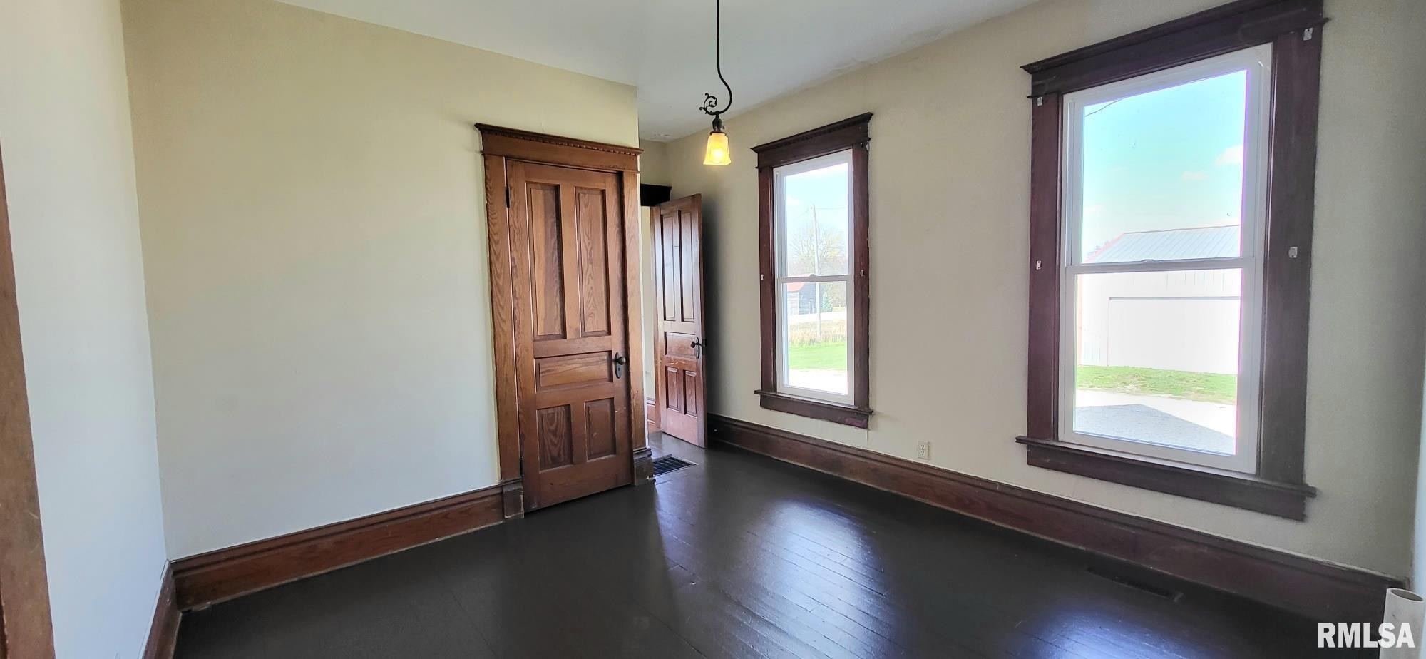 2338 Moscow Road Moscow, IA 52760 - Photo 7 of 20 Gallery Image 7