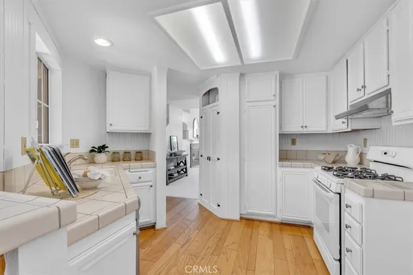 $1,050,000 | 27367 Paseo Placentia, San Juan Capistrano, CA 92675