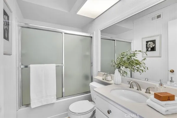 $1,050,000 | 27367 Paseo Placentia, San Juan Capistrano, CA 92675
