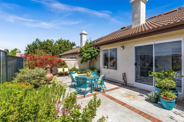 $1,050,000 | 27367 Paseo Placentia, San Juan Capistrano, CA 92675