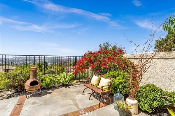 $1,050,000 | 27367 Paseo Placentia, San Juan Capistrano, CA 92675