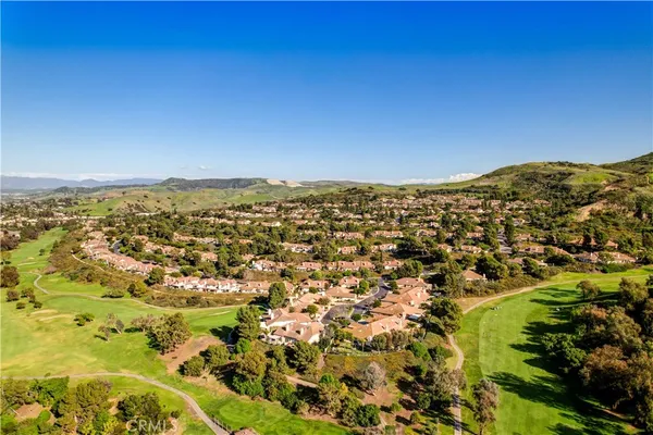 $1,050,000 | 27367 Paseo Placentia, San Juan Capistrano, CA 92675
