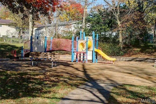 $1,550 | 245 Lindy Boulevard, Ballwin, MO 63021