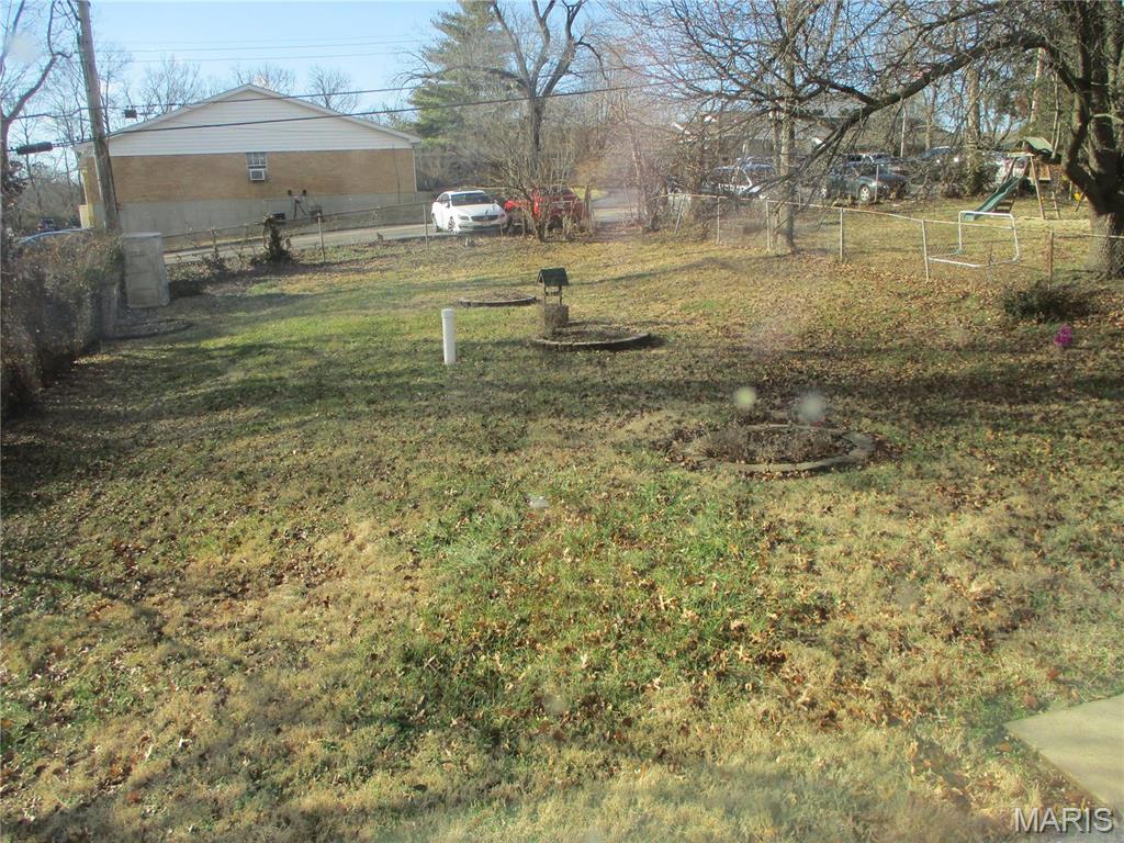 245 Lindy Boulevard Ballwin, MO 63021 - Photo 23 of 24