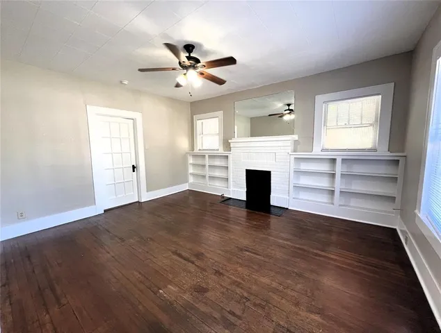 $1,100 | 823 West Hickory Street, Denton, TX 76201