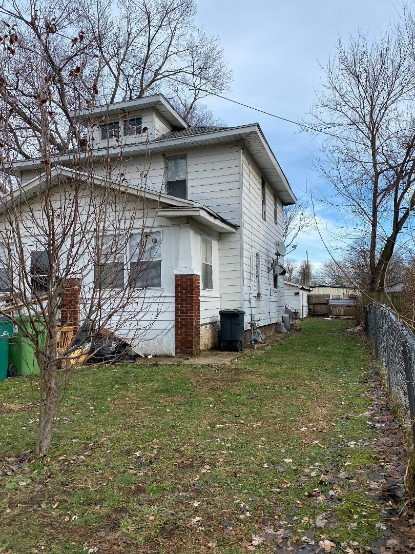 430 North 21st Street Springfield, MI 49037 - Photo 2 of 4 2