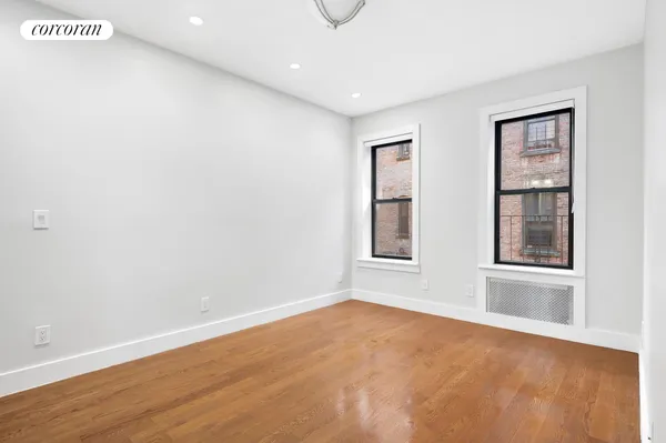 $549,000 | 825 West 179th Street, Unit 2E | Hudson Heights