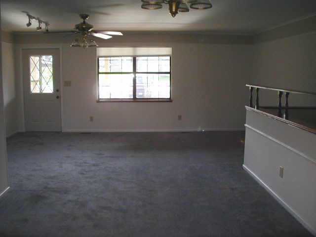 8201 Flint Road Columbus, OH 43235 - Photo 5 of 10 Gallery Image 5