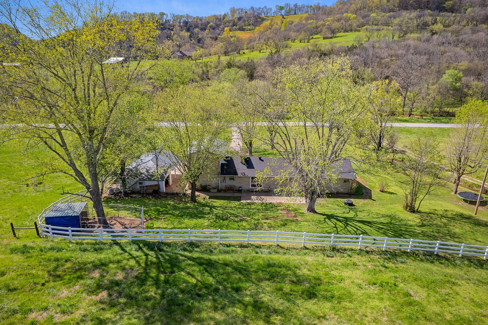 538 Pleasant Shade Highway Pleasant Shade, TN 37145 - Photo 3 of 56 Gallery Image 3