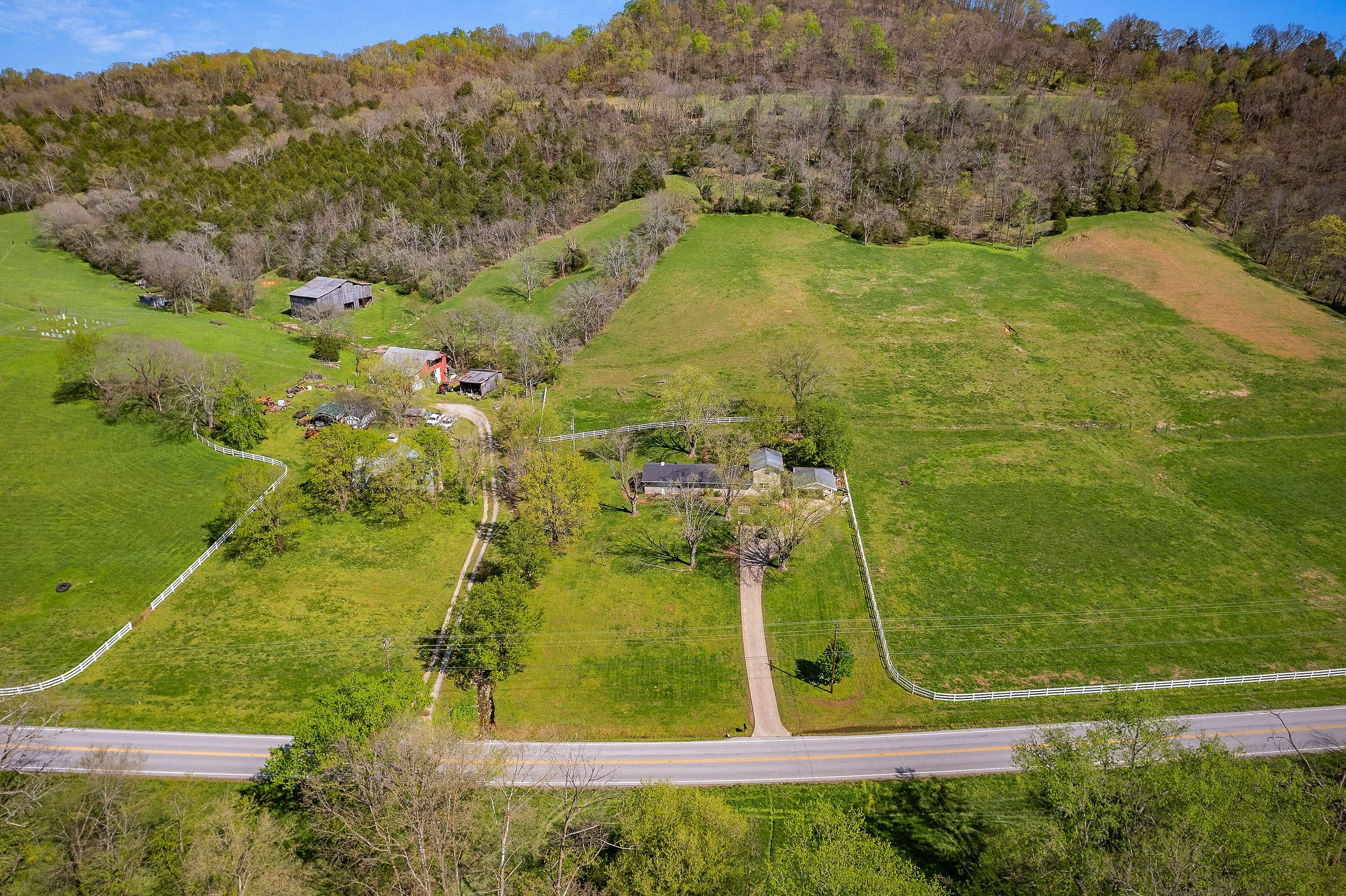 538 Pleasant Shade Highway Pleasant Shade, TN 37145 - Photo 5 of 56 Gallery Image 5