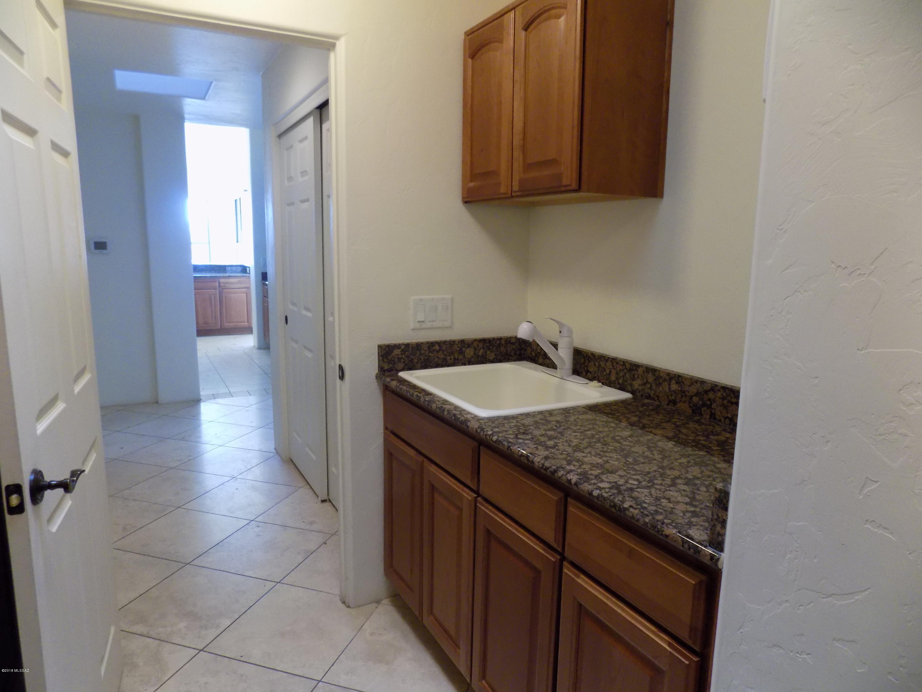 1077 West Panorama Road Tucson, AZ 85704 - Photo 18 of 50 Gallery Image 18