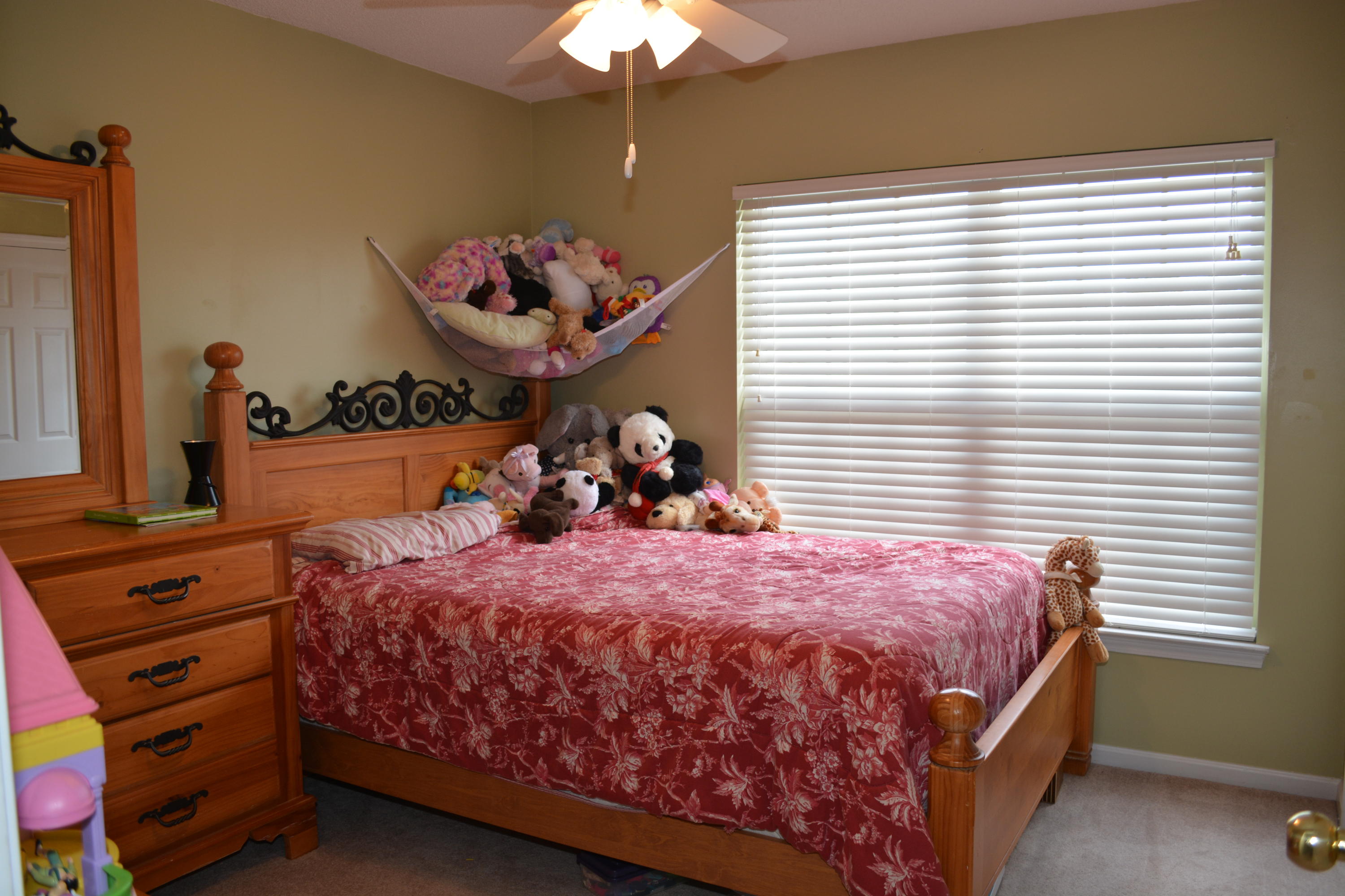 145 Old Tree Road Goose Creek, SC 29445 - Photo 21 of 32 2nd bedroom