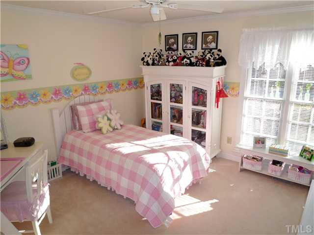 11808 Mountbatten Way Raleigh, NC 27613 - Photo 9 of 12 Photo 9
