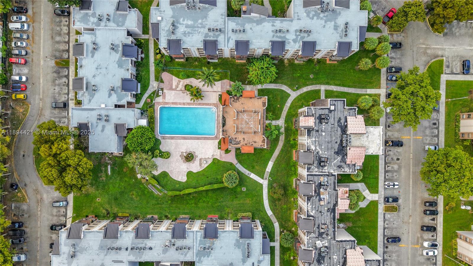 3611 Southwest 117th Avenue, Unit 10207 Miami, FL 33175 - Photo 28 of 35 an aerial view of multiple house