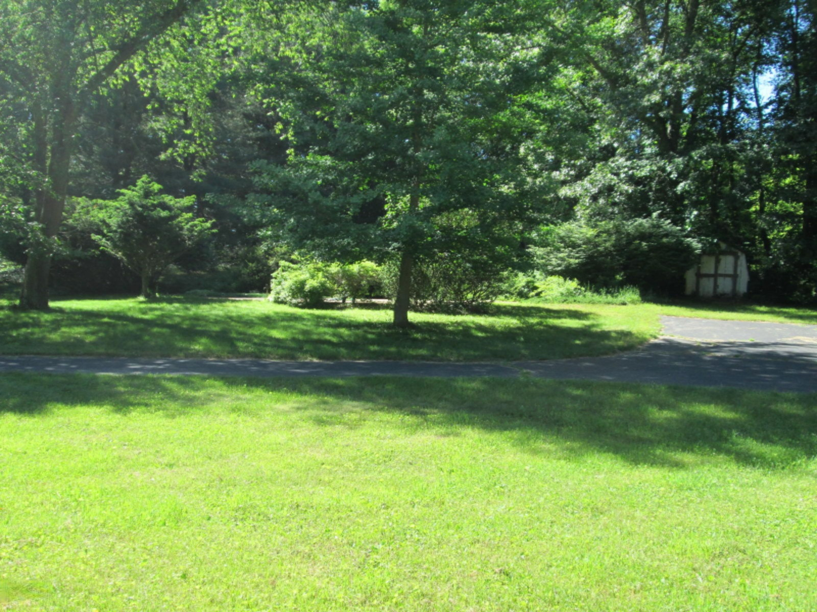 1555 Nichols Road Benton Harbor, MI 49022 - Photo 12 of 33 IMG_3714