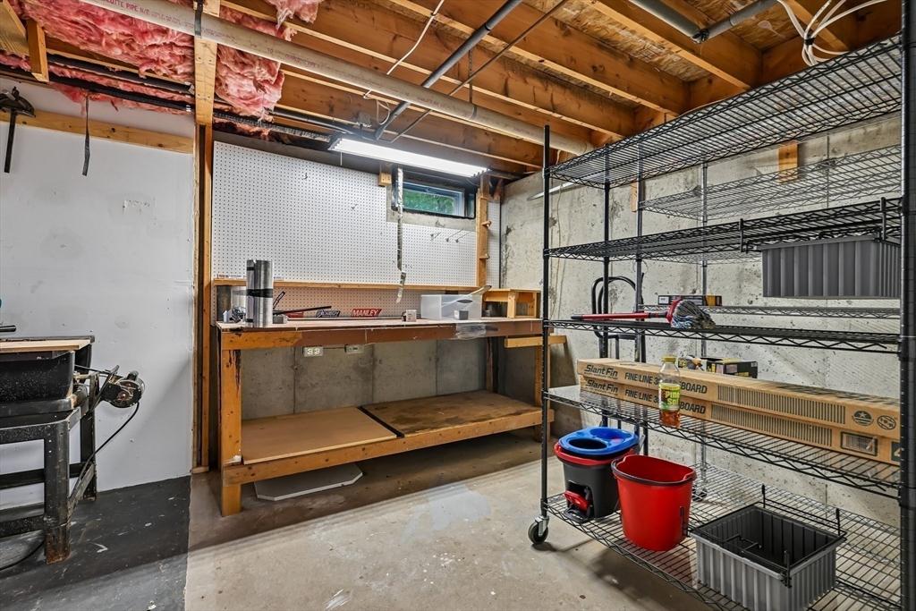 65 South Row Road Lunenburg, MA 01462 - Photo 35 of 41