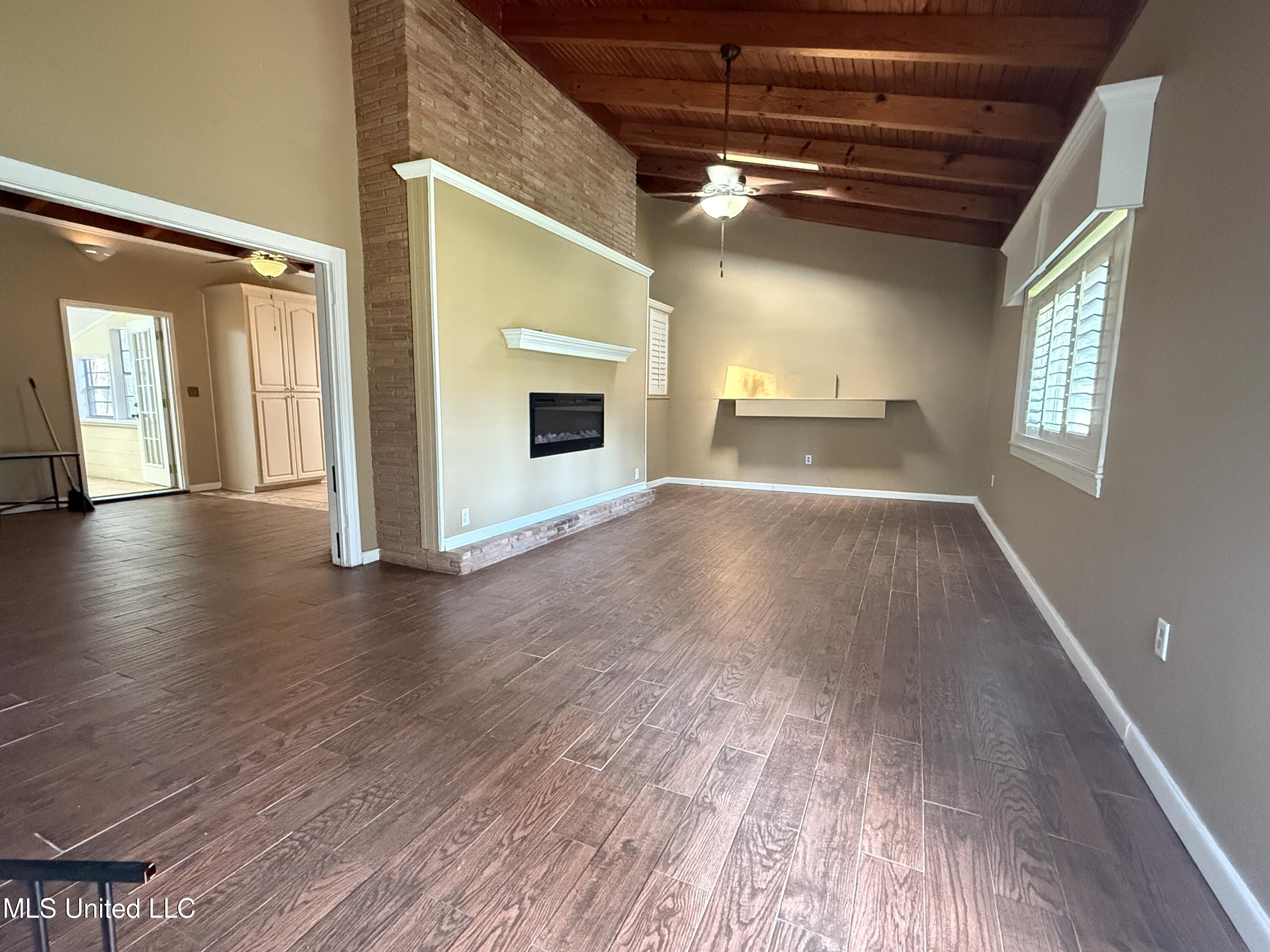 103 Houston Street Crystal Springs, MS 39059 - Photo 5 of 18 IMG_8869