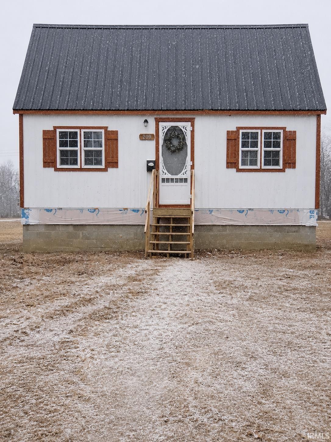 208 2nd Street Tipton, IN 46072 - Photo 1 of 1