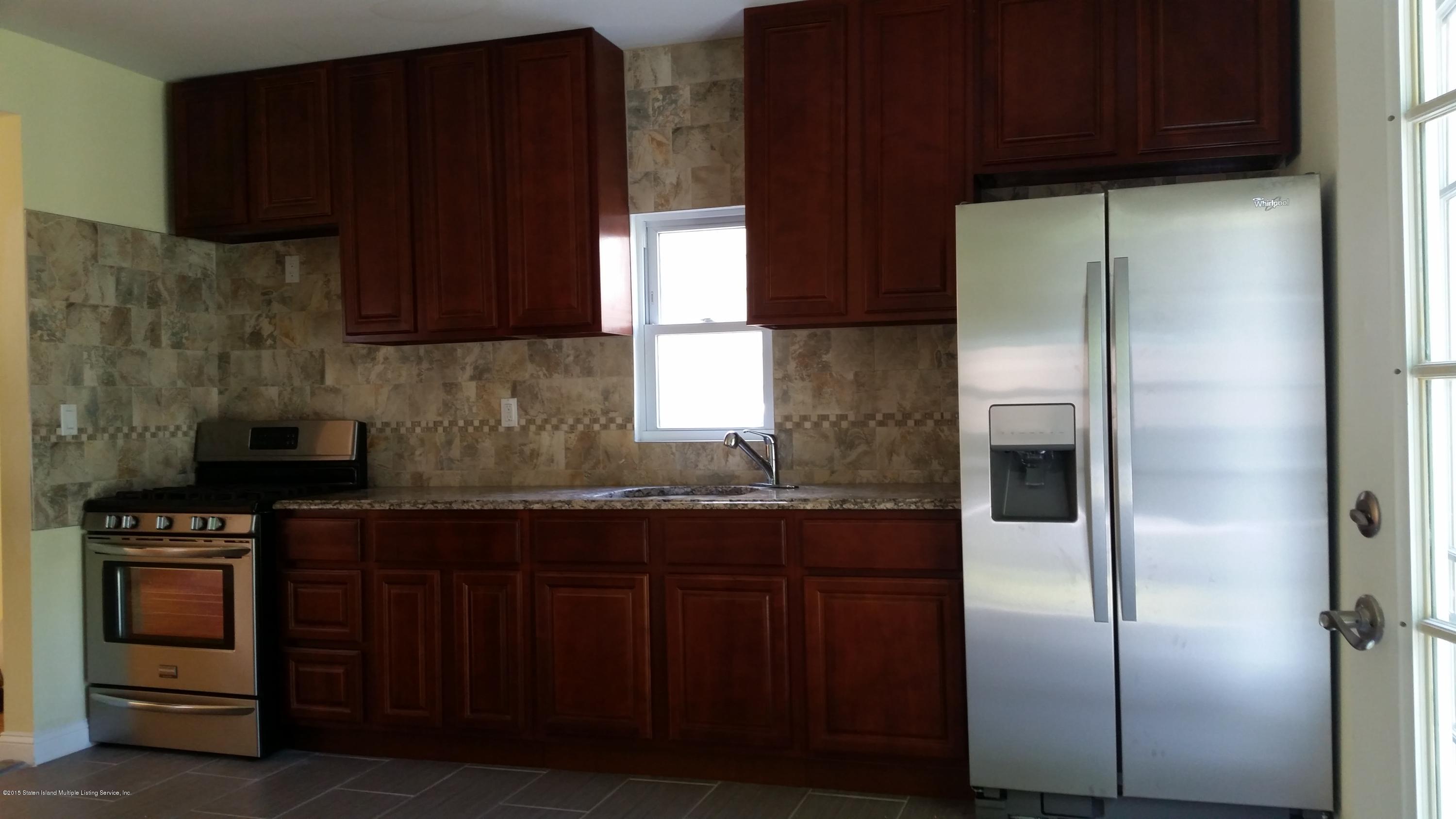 119 Roe Street Staten Island, NY 10310 - Photo 4 of 22 20150530_145108