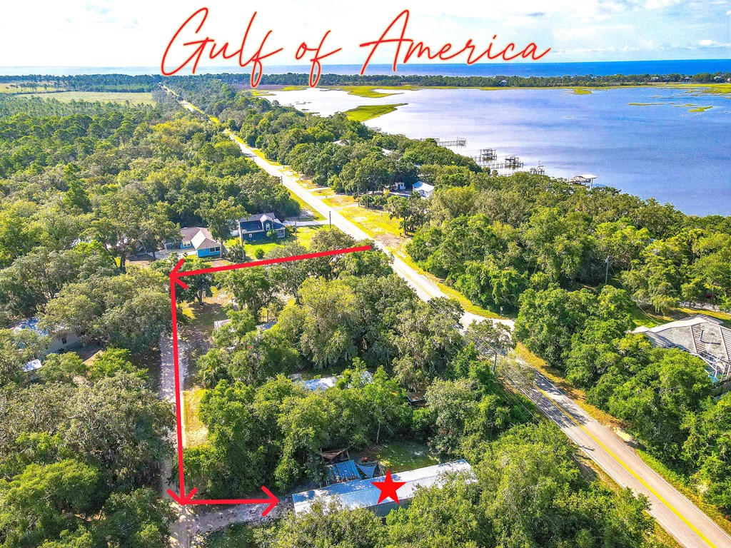 652 Magnolia Street Alligator Point, FL 32346 - Photo 7 of 35