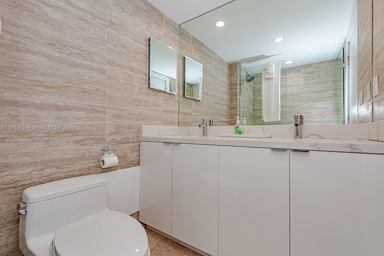 2301 Collins Avenue, Unit 310 Miami Beach, FL 33139 - Photo 25 of 26