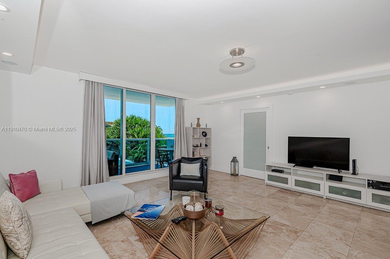 2301 Collins Avenue, Unit 310 Miami Beach, FL 33139 - Photo 5 of 26
