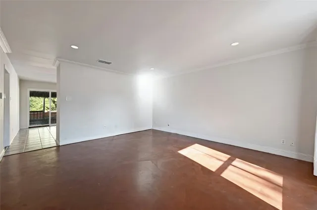 $2,100 | 5902 Wagon Bend, Austin, TX 78744