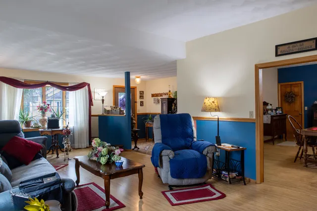 $289,900 | 211 Warren Street, Albany, WI 53502