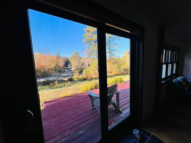 $299,900 | 87 Cochran Road, Groton, VT 05046