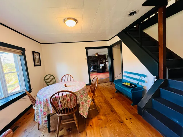 $299,900 | 87 Cochran Road, Groton, VT 05046