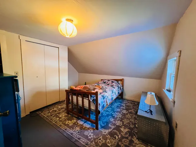 $299,900 | 87 Cochran Road, Groton, VT 05046