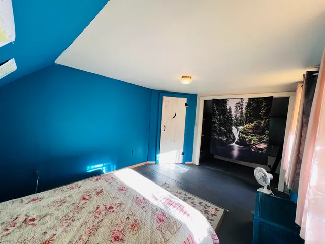 $299,900 | 87 Cochran Road, Groton, VT 05046