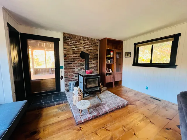 $299,900 | 87 Cochran Road, Groton, VT 05046