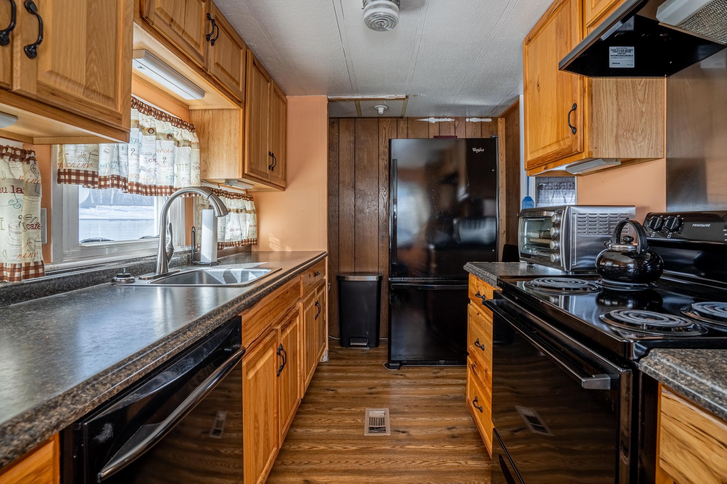 3 South Fuchsia Drive Rochester, NH 03867 - Photo 6 of 28