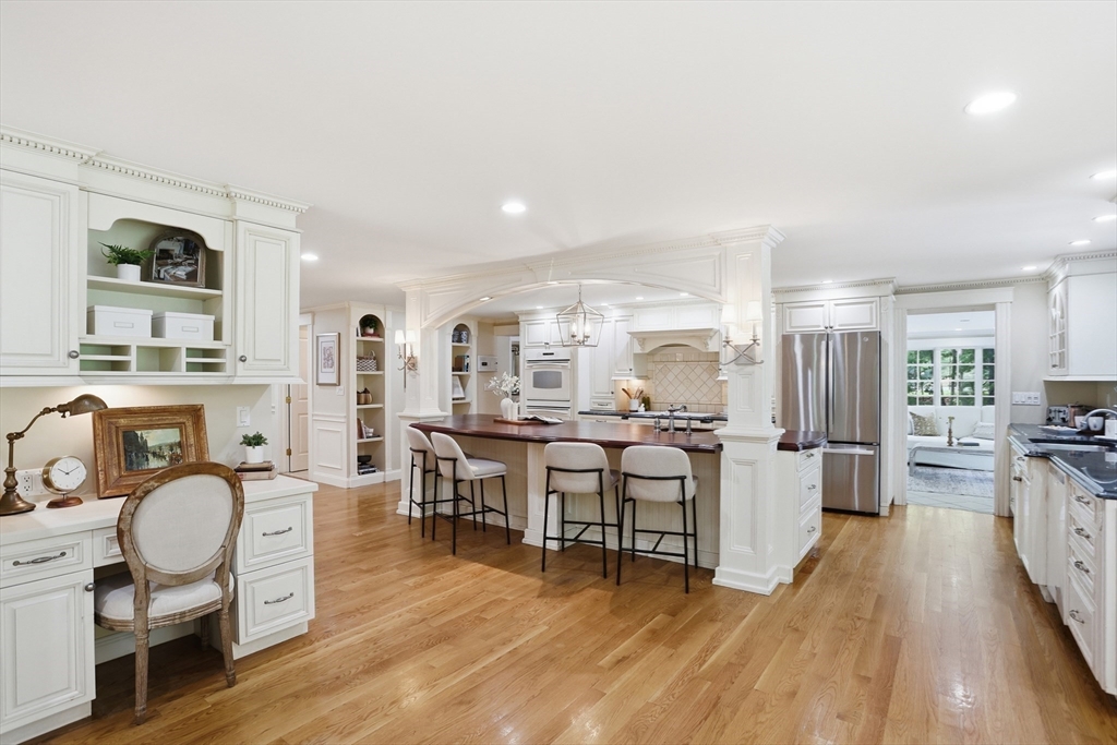 94 College Road Concord, MA 01742 - Photo 10 of 41