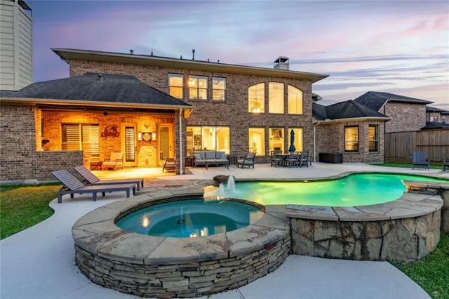 $899,000 | 14 Combwell Garden, Missouri City, TX 77459