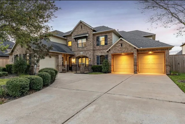 $899,000 | 14 Combwell Garden, Missouri City, TX 77459