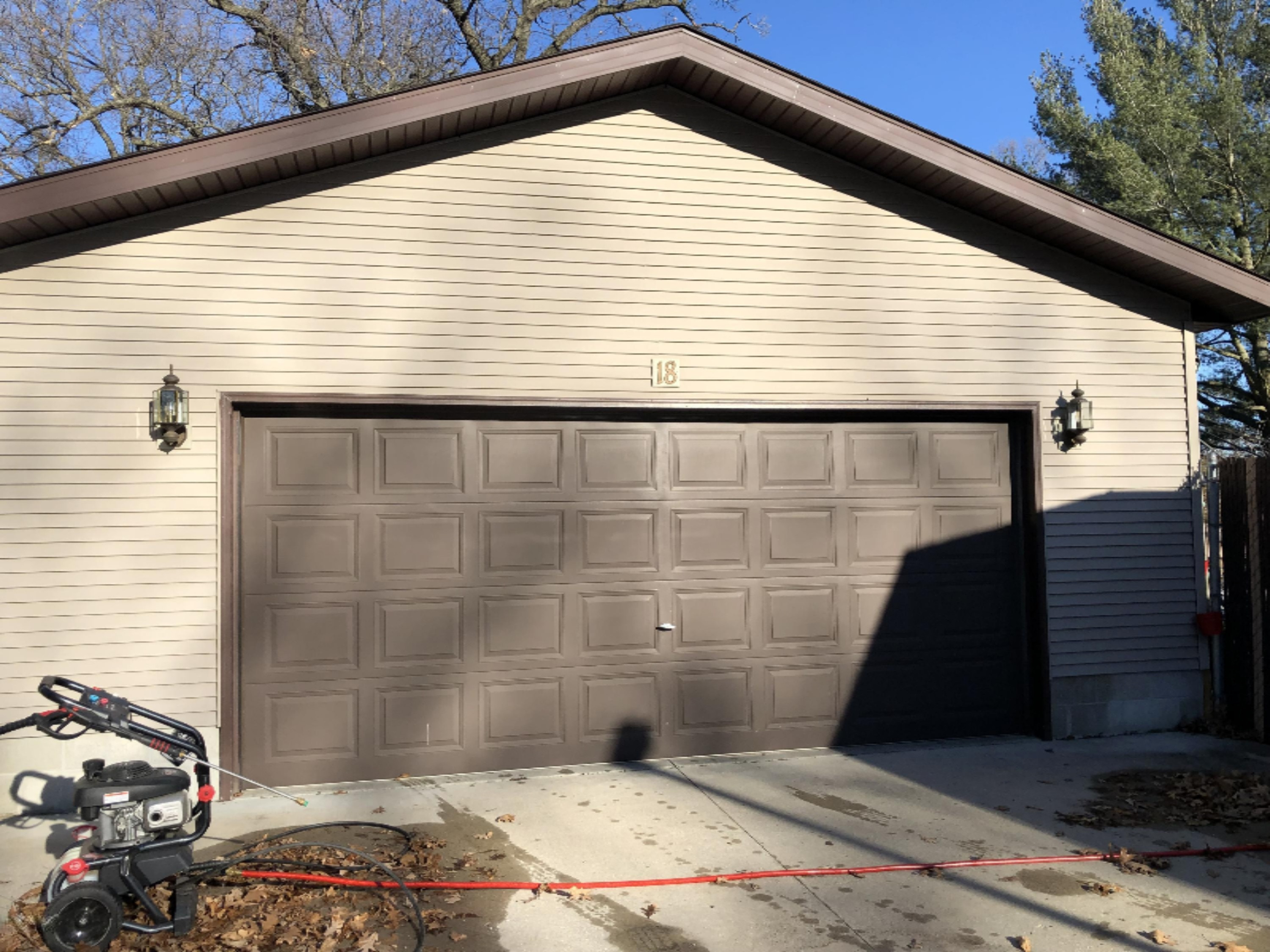 18 South Bock Road Muskegon, MI 49442 - Photo 2 of 33 IMG_7445