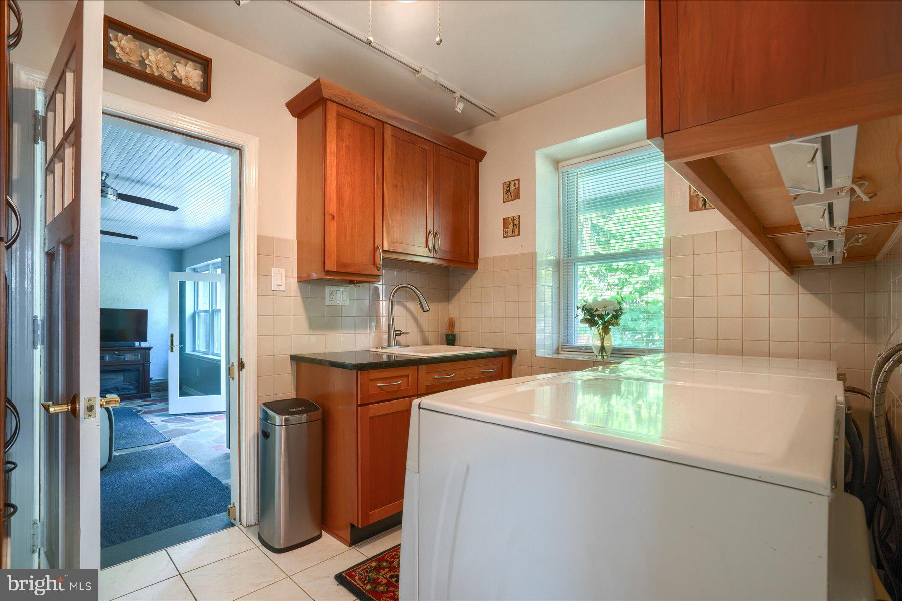 6321 Ridge Avenue Philadelphia, PA 19128 - Photo 15 of 43 Gallery Image 15