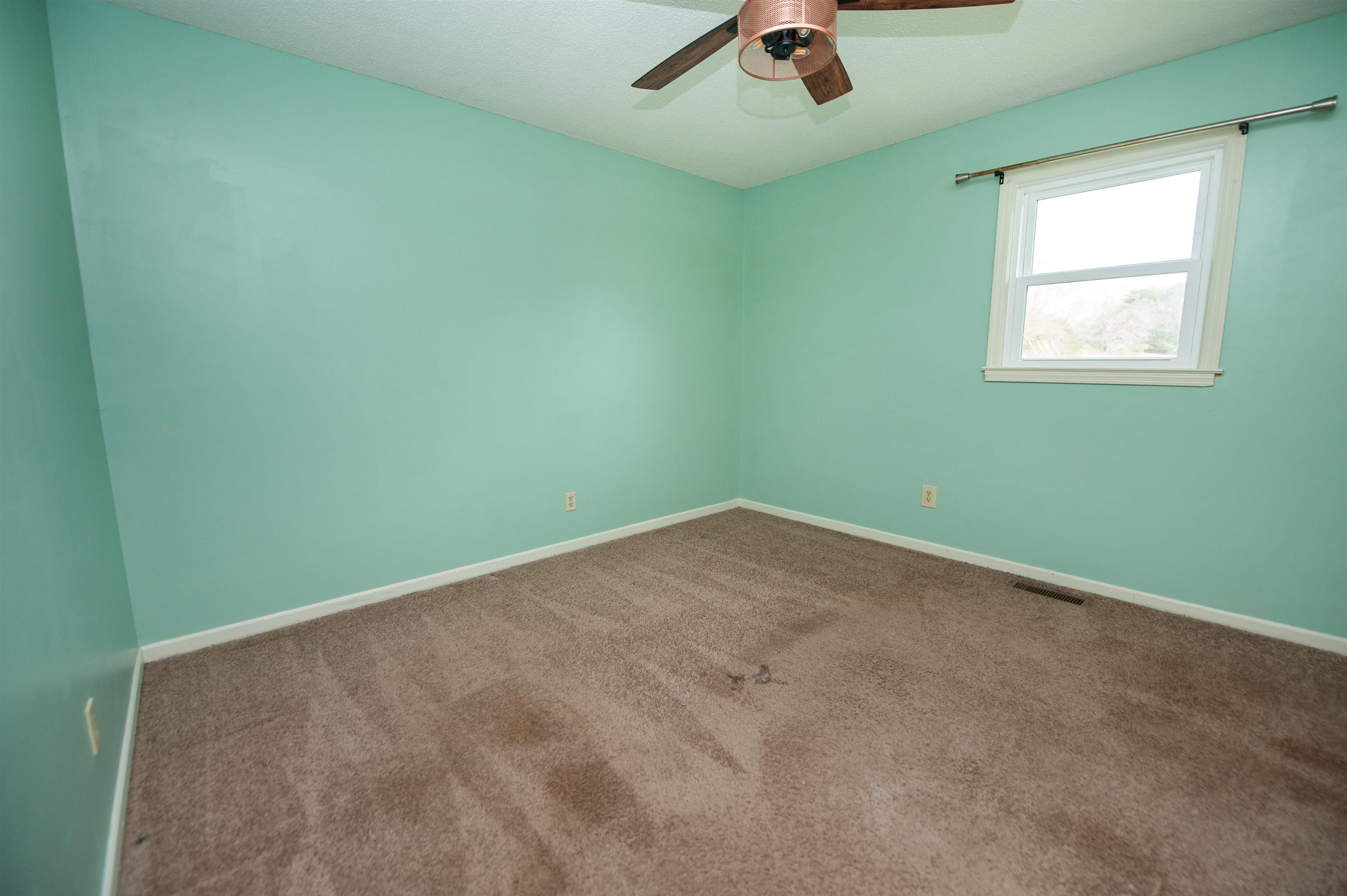 155 Coastline Drive Inman, SC 29349 - Photo 24 of 48