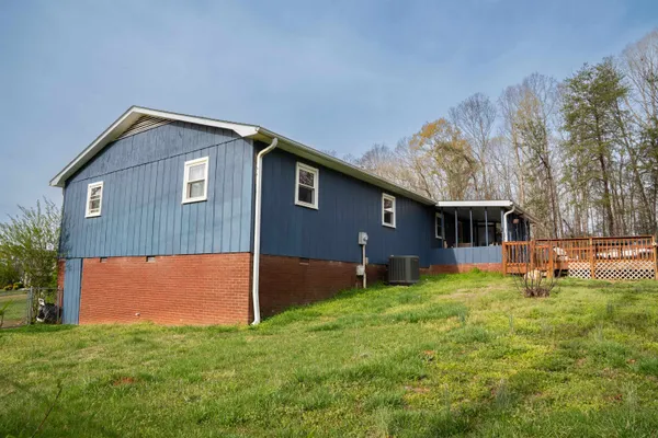 $499,000 | 155 Coastline Drive, Inman, SC 29349