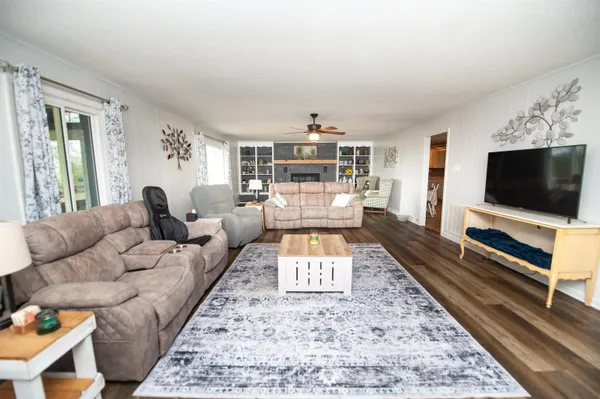 $499,000 | 155 Coastline Drive, Inman, SC 29349