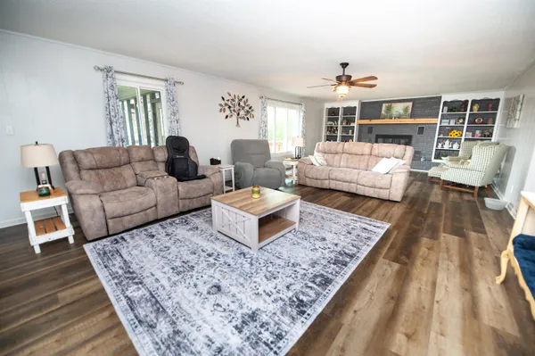 $499,000 | 155 Coastline Drive, Inman, SC 29349