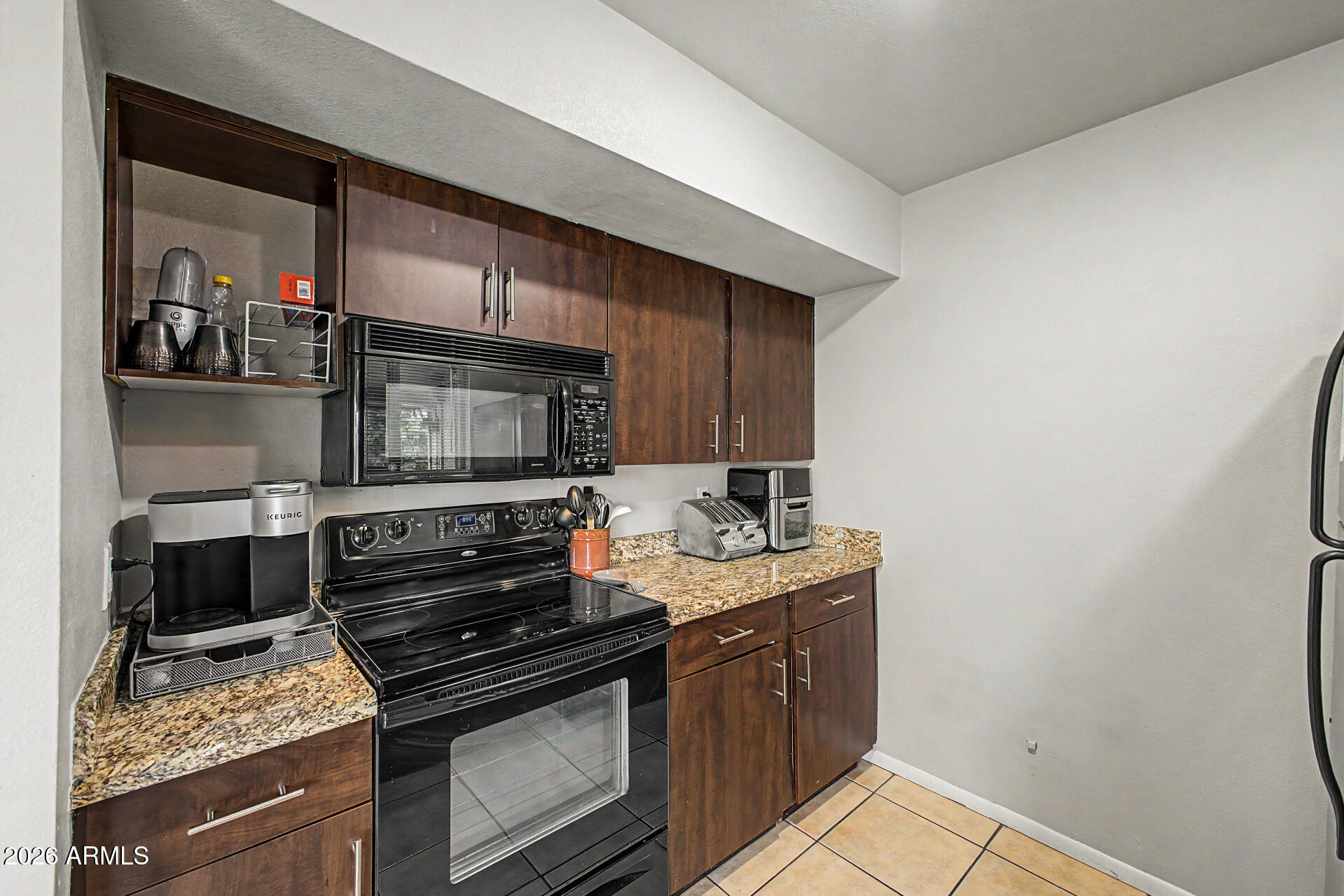 4201 East Almeria Road, Unit 1 Phoenix, AZ 85008 - Photo 13 of 50 Unit 2 - Kitchen