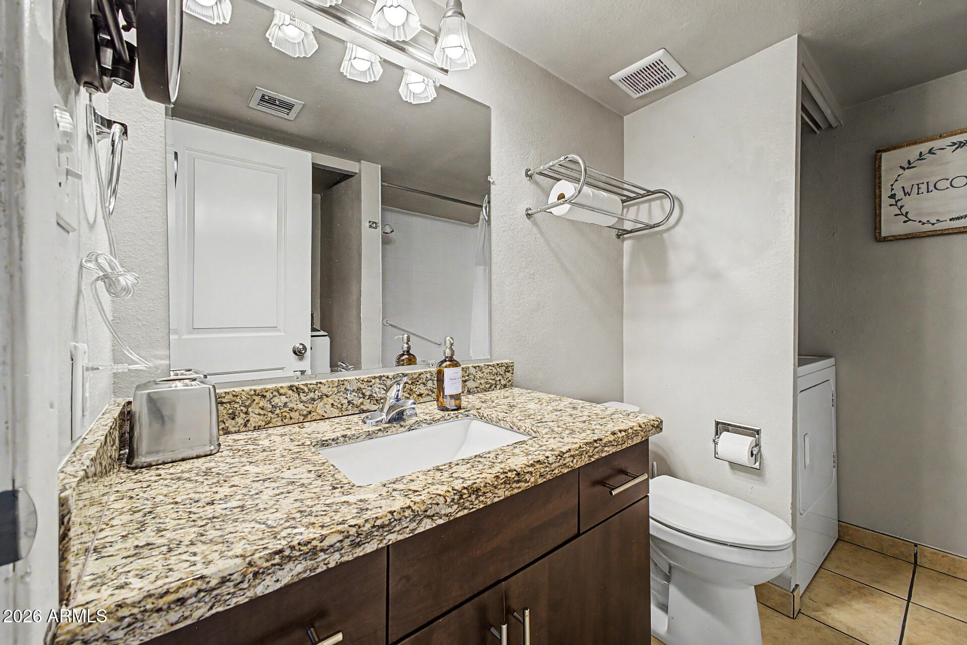 4201 East Almeria Road, Unit 1 Phoenix, AZ 85008 - Photo 20 of 50 Unit 2 - Bathroom
