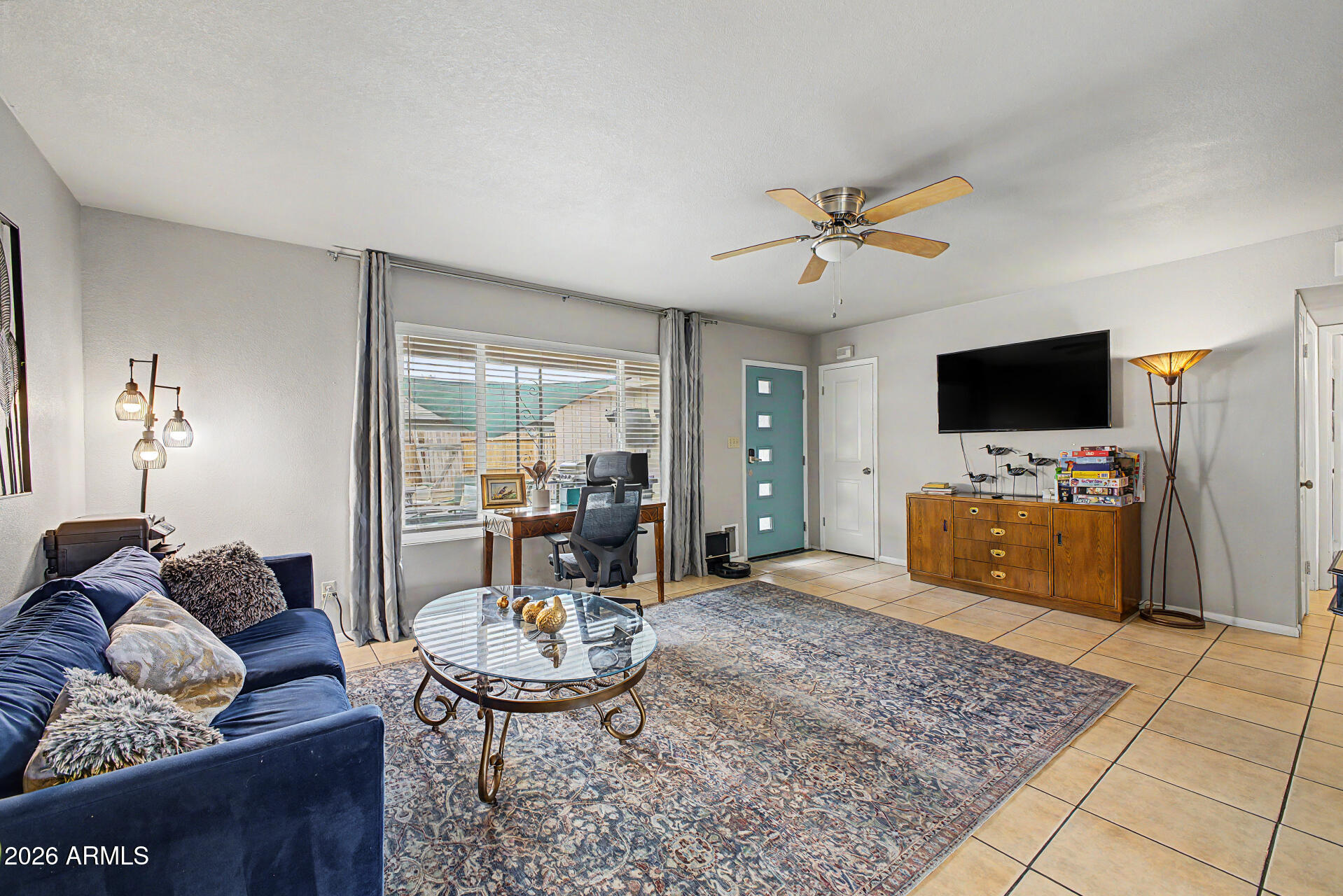 4201 East Almeria Road, Unit 1 Phoenix, AZ 85008 - Photo 25 of 50 Unit 1 - Living Room