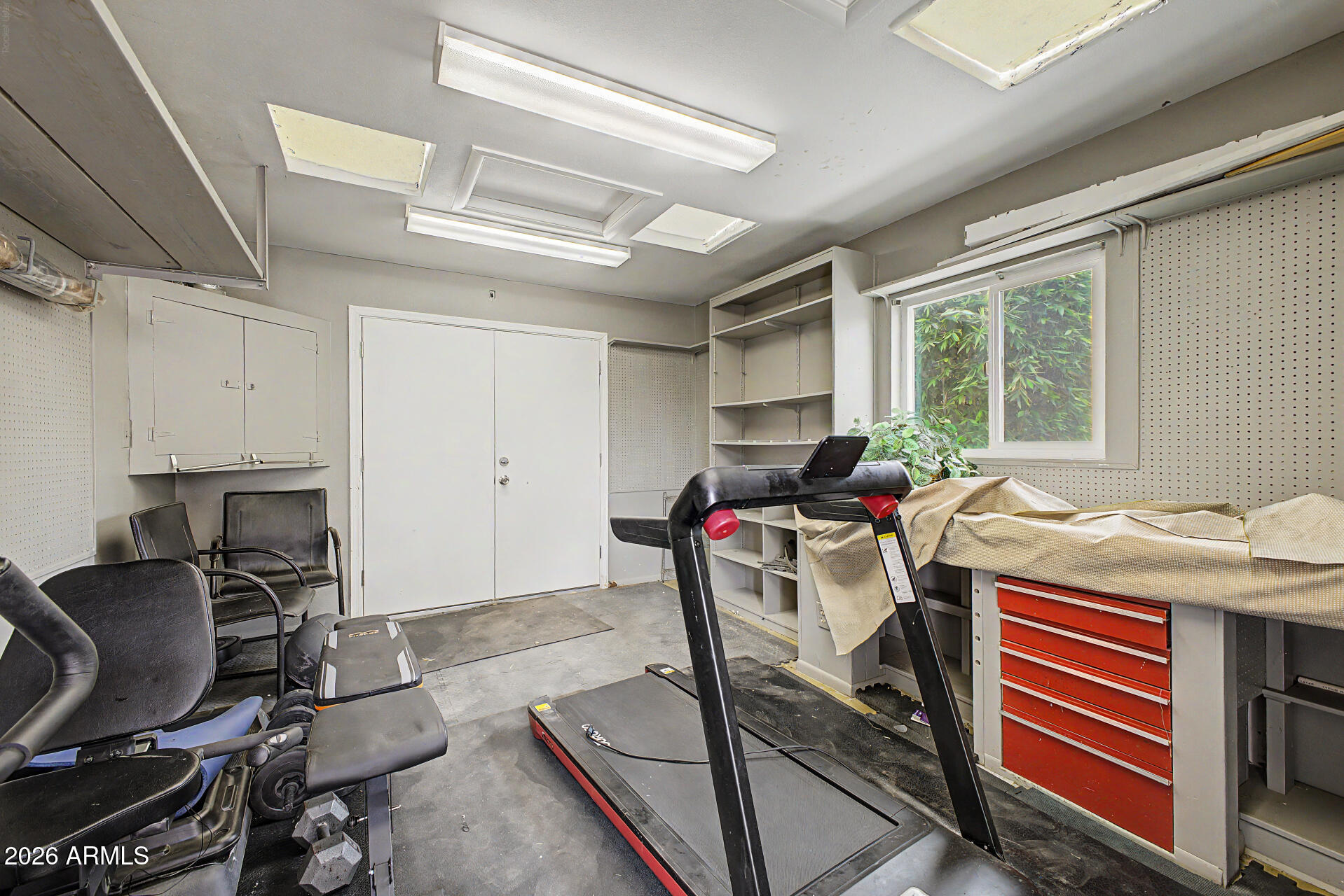 4201 East Almeria Road, Unit 1 Phoenix, AZ 85008 - Photo 42 of 50 Garage or Gym