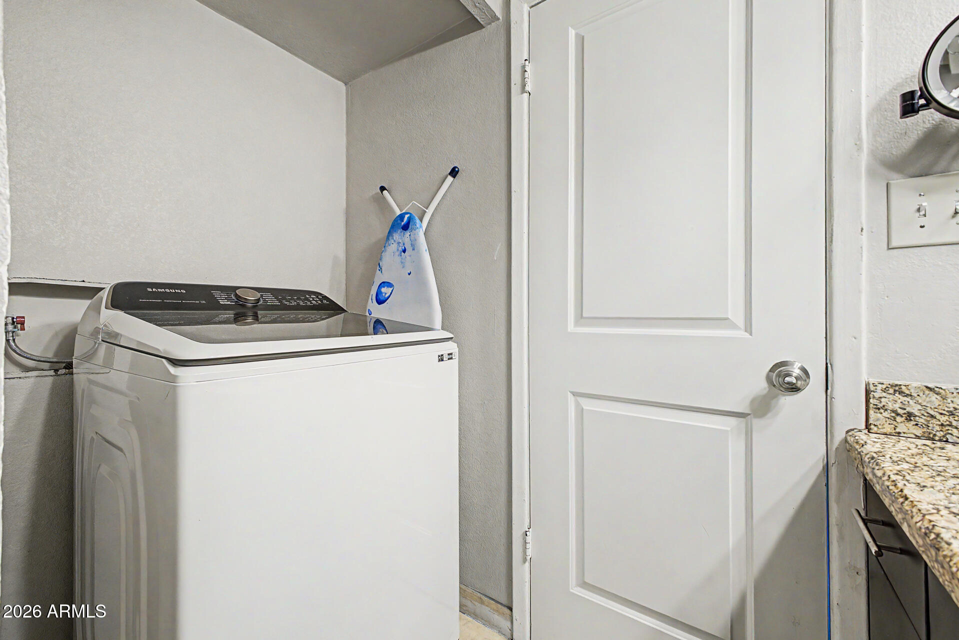 4201 East Almeria Road, Unit 1 Phoenix, AZ 85008 - Photo 44 of 50 Unit 1 - Laundry