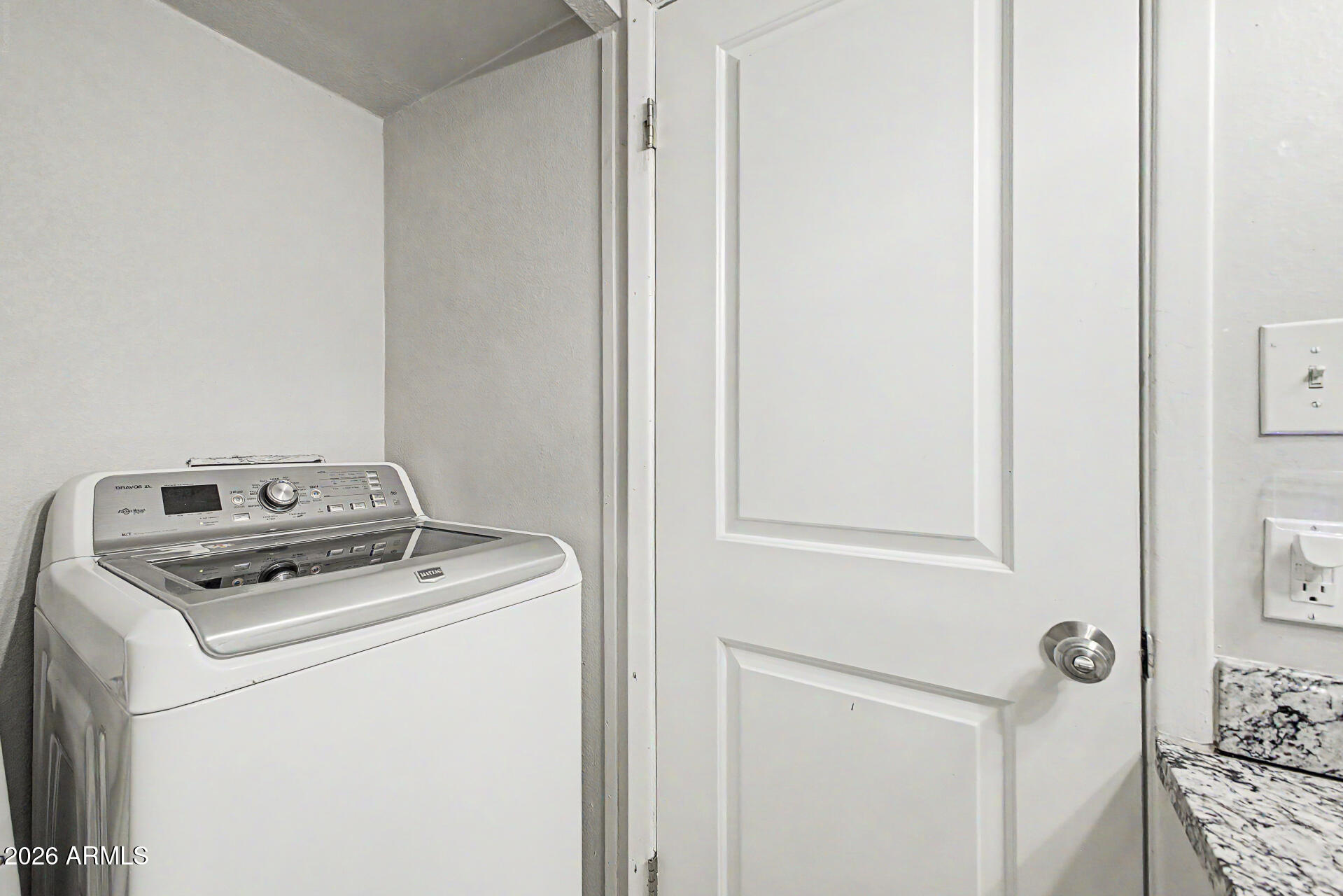 4201 East Almeria Road, Unit 1 Phoenix, AZ 85008 - Photo 45 of 50 Unit 2 - Laundry