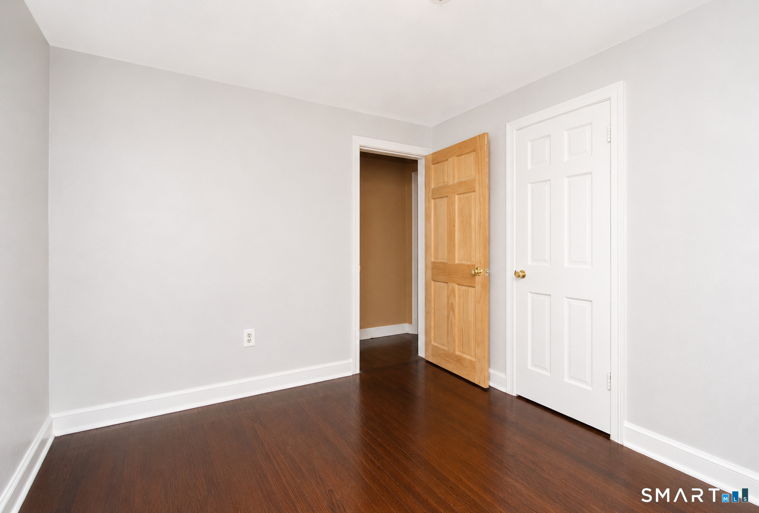 242 Victoria Road Hartford, CT 06114 - Photo 28 of 34